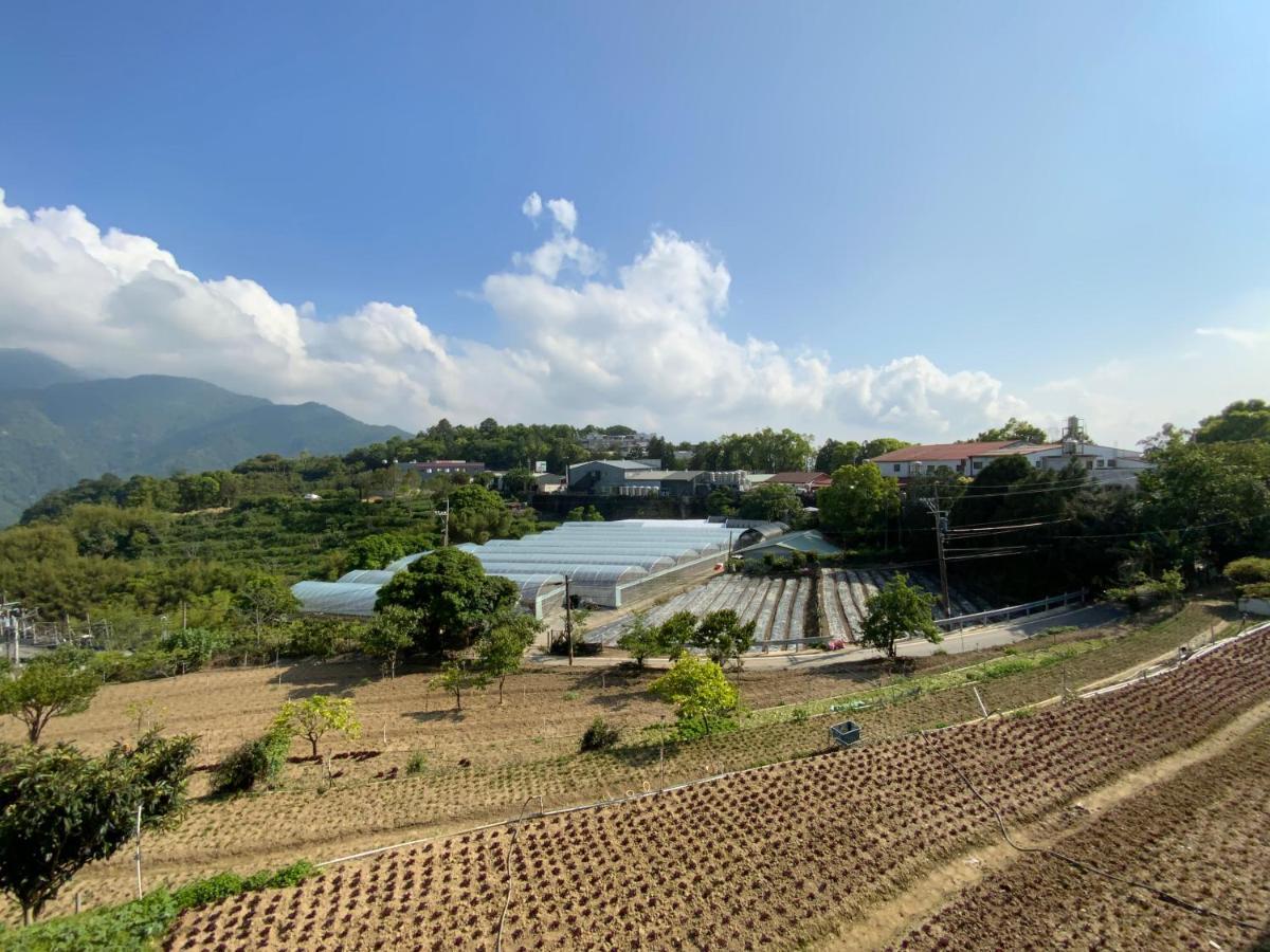 清境依山舞林民宿 仁爱乡 外观 照片