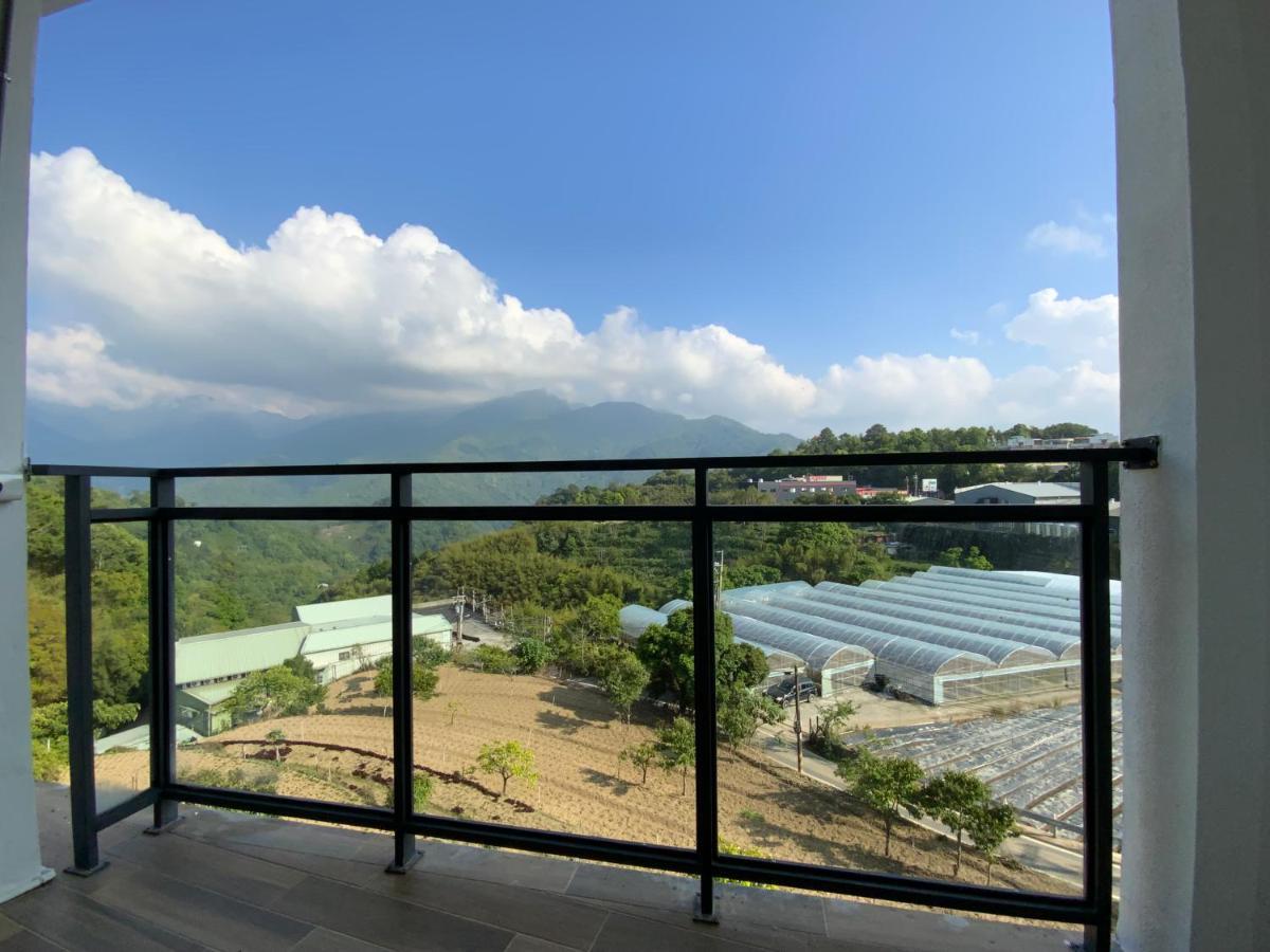 清境依山舞林民宿 仁爱乡 外观 照片